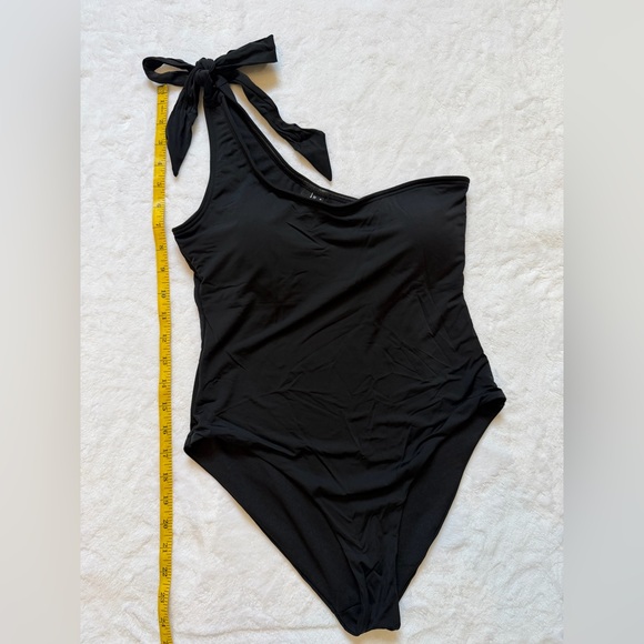 Vero Moda Size M Black One-Shoulder Swimsuit - Picture 5 of 11